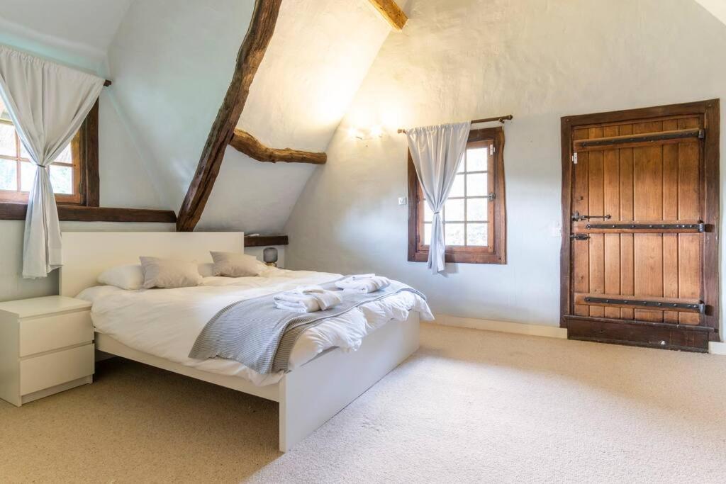 Dream 6-Bedroom Villa With Private Tennis Court Le Tilleul Exteriör bild